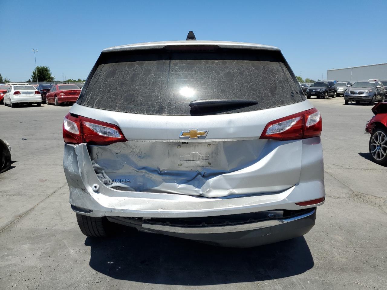 2GNAXHEVXJ6321188 CHEVROLET EQUINOX 2018