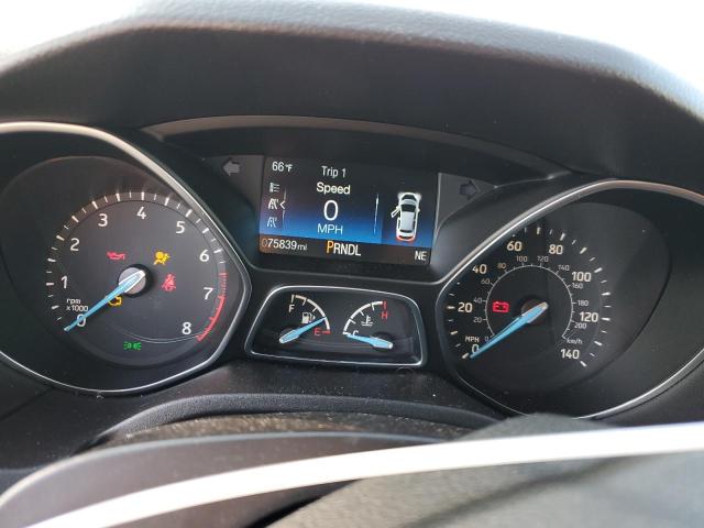 1FADP3K29JL313034 Ford FOCUS SE