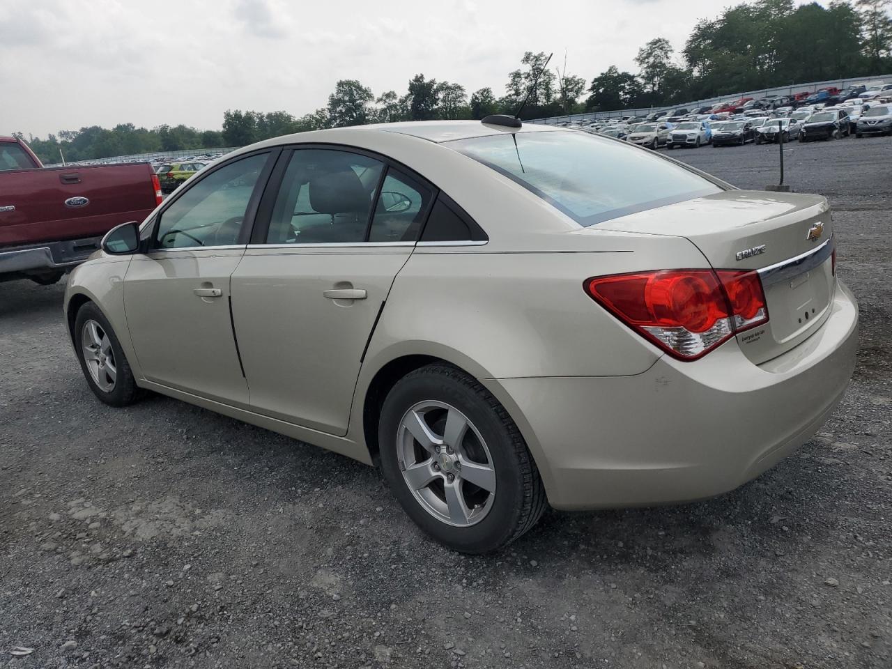 1G1PE5SB0G7188539 CHEVROLET CRUZE 2016
