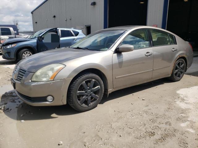 2005 Nissan Maxima SE