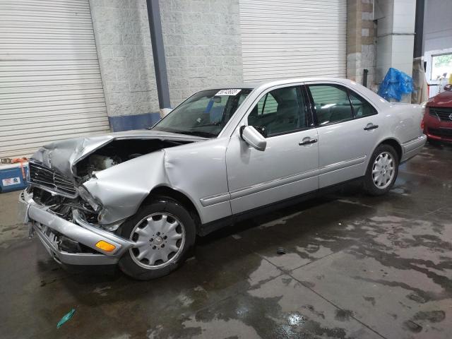 MERCEDES-BENZ E 320 4MAT
