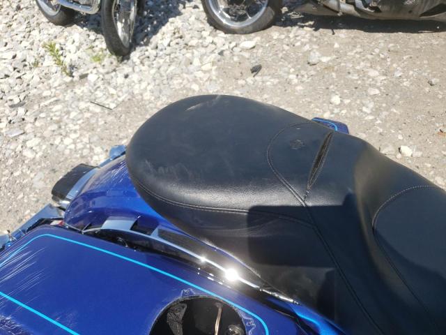 2009 HARLEY-DAVIDSON FLHTC - 1HD1FF4159Y675770