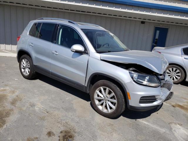 2017 VOLKSWAGEN TIGUAN WOL - WVGRV7AX8HK006282