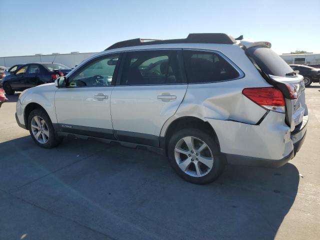 4S4BRBCC4E3298862 Subaru Outback 2.5i Premium