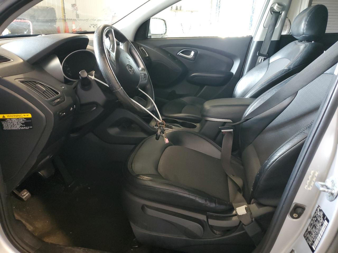 KM8JU3AC7CU410483 2012 Hyundai Tucson Gls