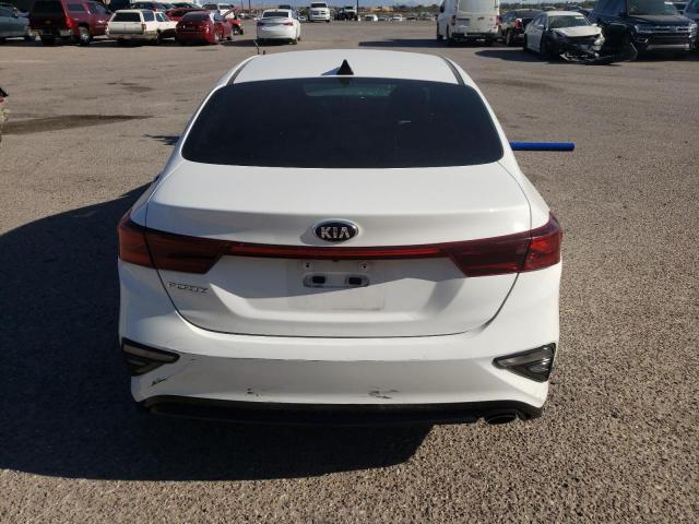 3KPF24AD8ME373796 KIA FORTE FE