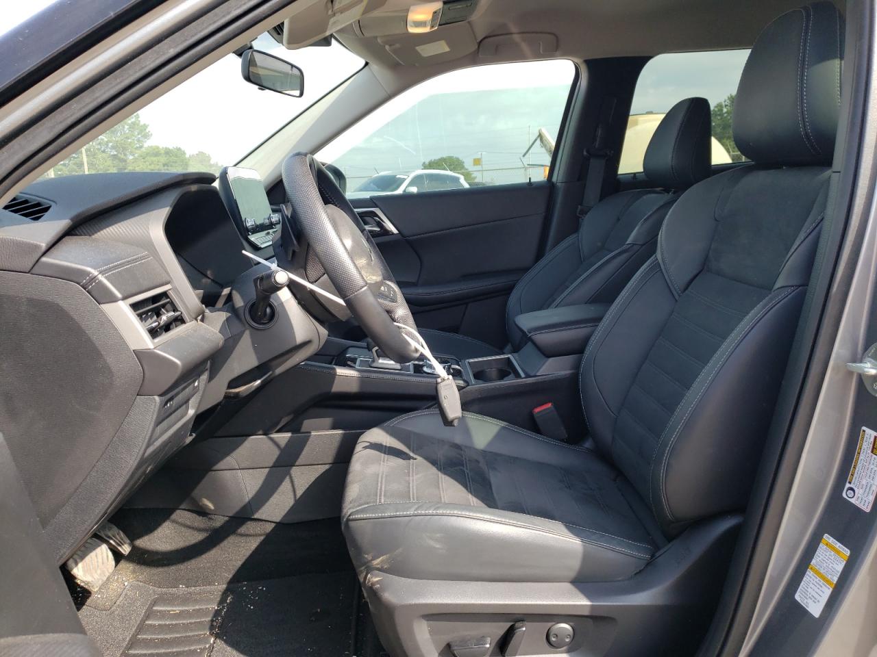 JA4J3UA80NZ048246 MITSUBISHI OUTLANDER 2022