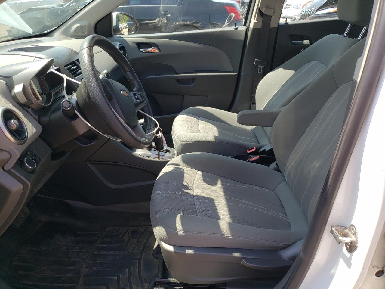 1G1JC6SG2G4133573 CHEVROLET SONIC 2016