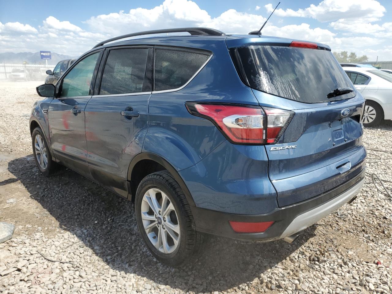 1FMCU0GD9JUC68707 FORD ESCAPE 2018