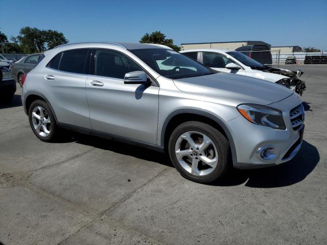 WDCTG4GB4JJ436802 Mercedes-Benz Gla 250 4matic