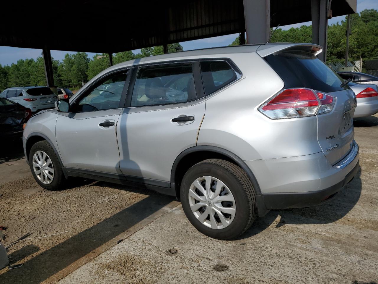KNMAT2MV7GP643525 NISSAN ROGUE 2016