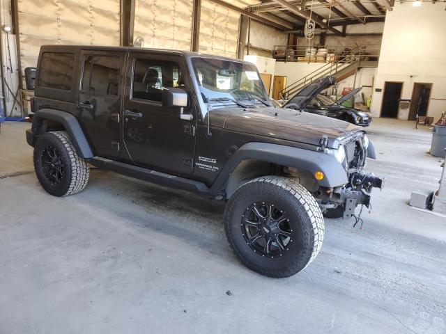 1C4BJWDG9HL557435 Jeep Wrangler Unlimited Sport