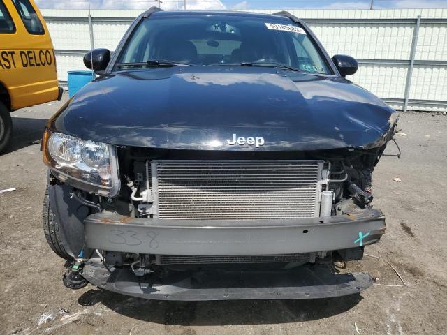 1C4NJDEB8HD111999 Jeep Compass Latitude