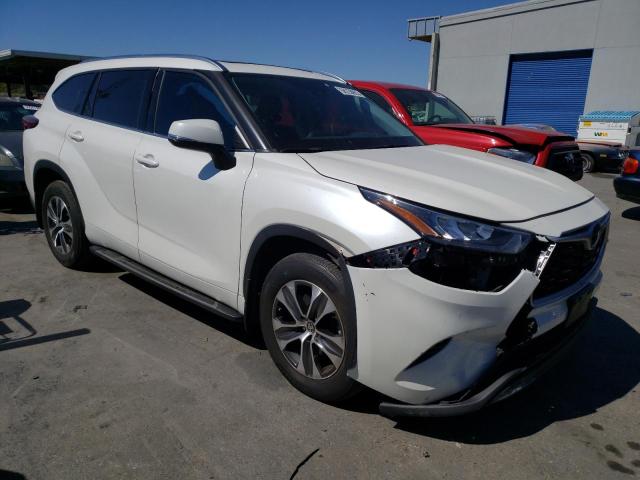 5TDHZRBH0LS000923 Toyota Highlander Xle