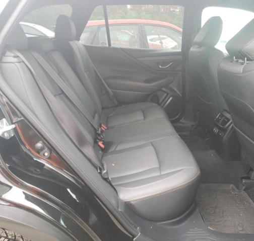 4S4BTGUD8N3242395 Subaru Outback Wilderness