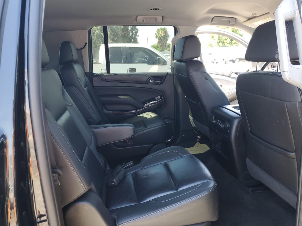 1GNSKHKC6JR311980 CHEVROLET SUBURBAN 2018