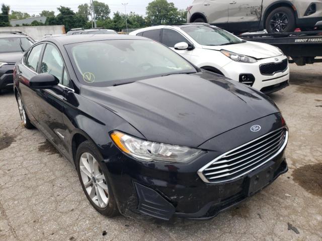 3FA6P0LU2KR261739 Ford Fusion SE 4