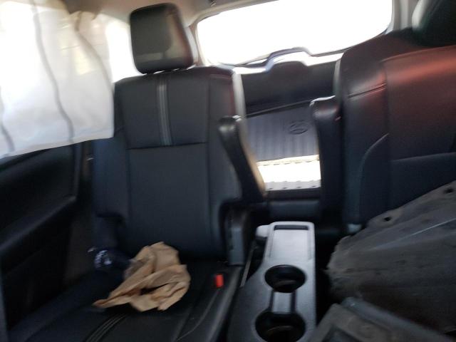 5TDJZRFH7JS553707 Toyota Highlander Se