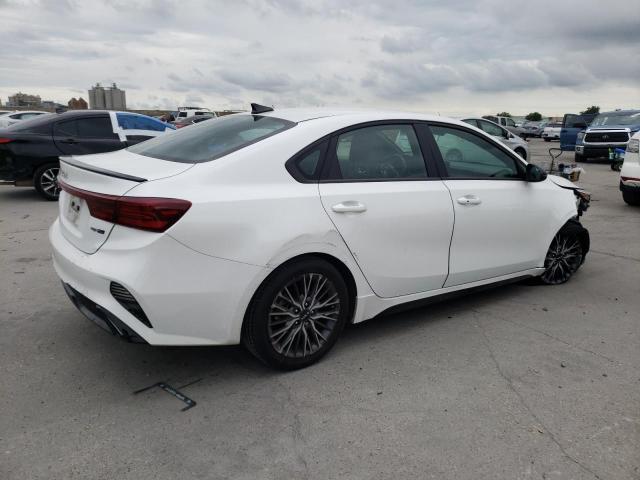 3KPF54AD7NE430563 KIA Forte Gt Line