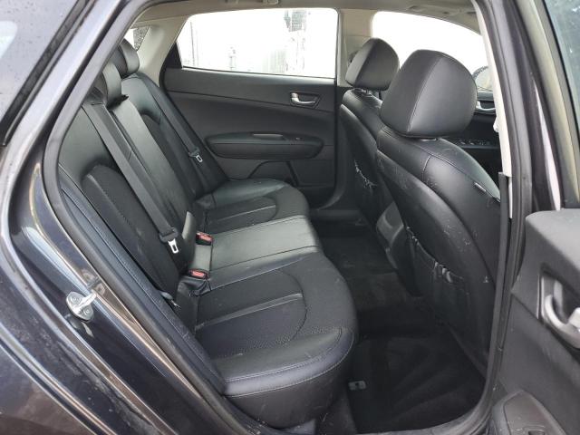 5XXGT4L38JG255272 KIA Optima Lx