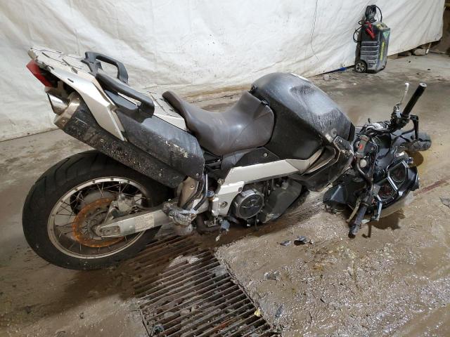 2002 APRILIA CAPONORD - ZD4PSC00X2S000254