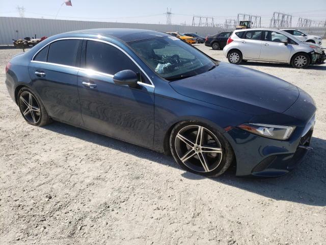 W1K3G4EB0LJ239398 Mercedes-Benz A 220