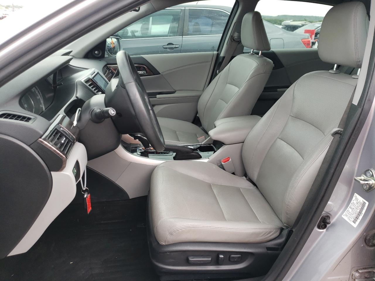 1HGCR2F83HA260055 HONDA ACCORD 2017
