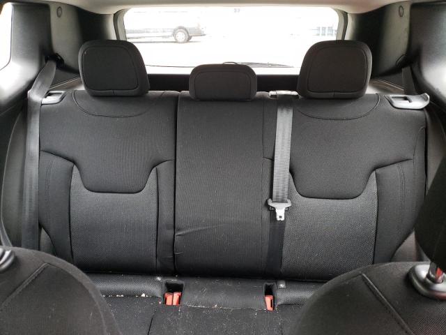 ZACCJBAB1JPJ00686 Jeep Renegade Sport