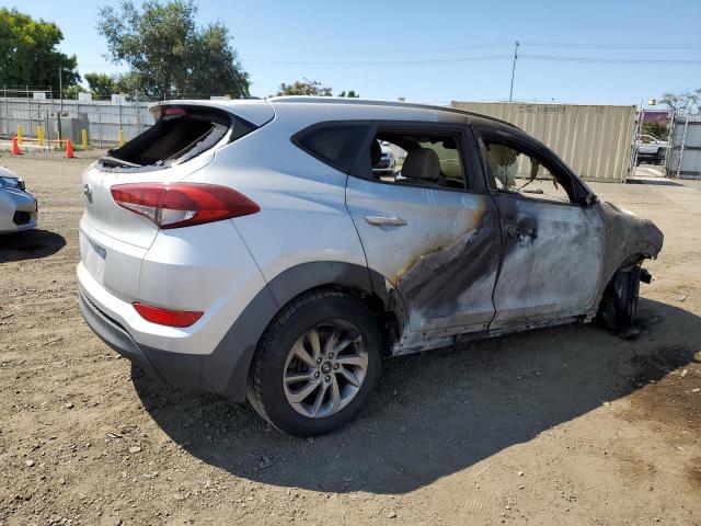 KM8J33A47HU267330 Hyundai Tucson Limited