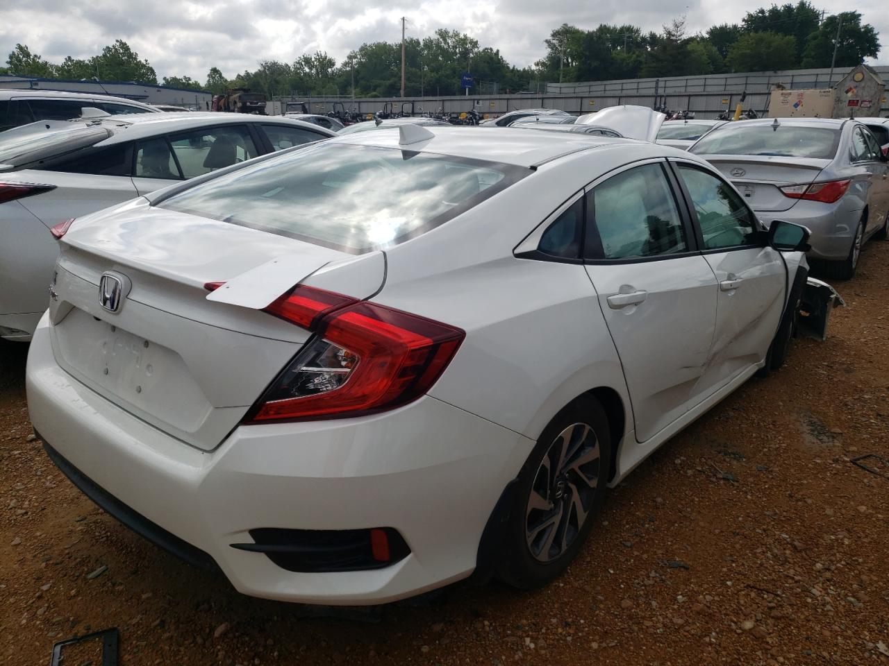 2HGFC2F75HH558730 2017 Honda Civic Ex