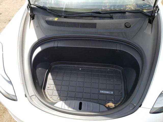 5YJ3E1EA4JF032698 Tesla MODEL 3