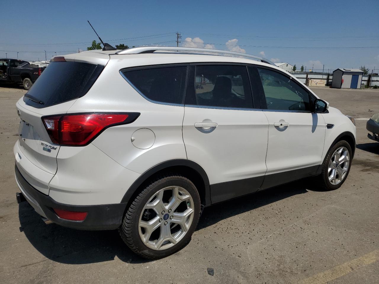 1FMCU9J9XKUB60901 FORD ESCAPE 2019