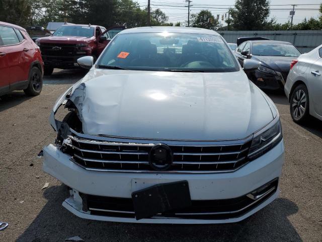 2016 VOLKSWAGEN PASSAT SEL - 1VWCT7A34GC044840