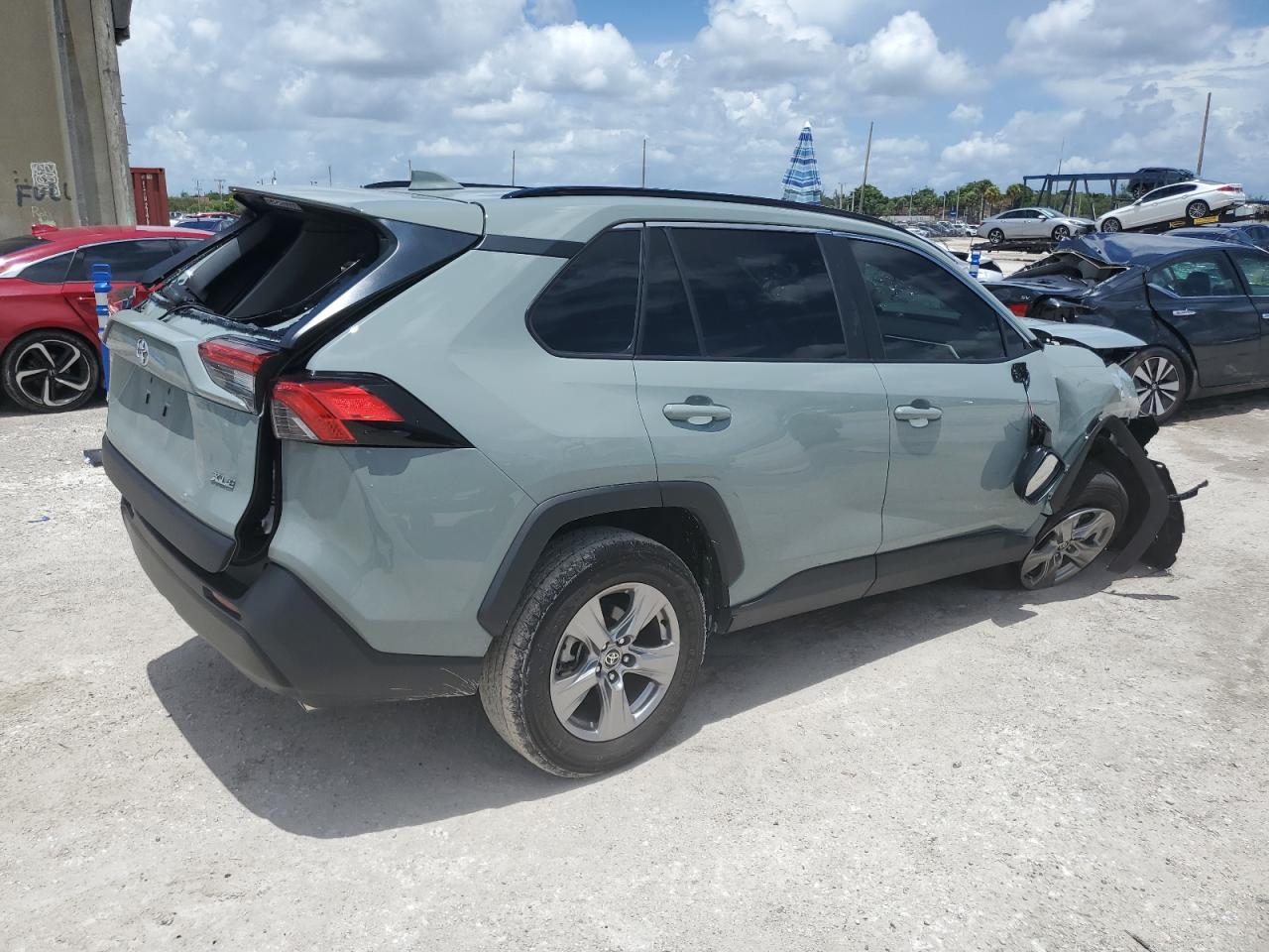 2T3W1RFVXNW208095 TOYOTA RAV4 2022