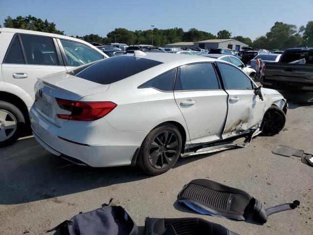 1HGCV1F14KA028225 Honda Accord LX 3