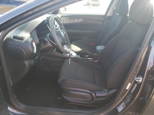3KPF24AD8LE208913 KIA FORTE FE