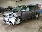 TOYOTA SIENNA XLE photo