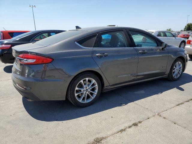 3FA6P0HD1KR136076 Ford FUSION SE