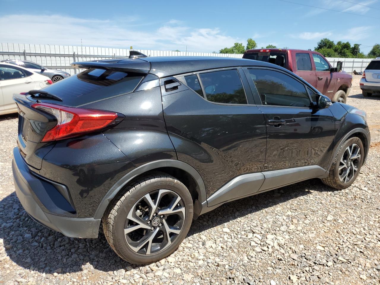 NMTKHMBX1JR022265 TOYOTA C-HR 2018