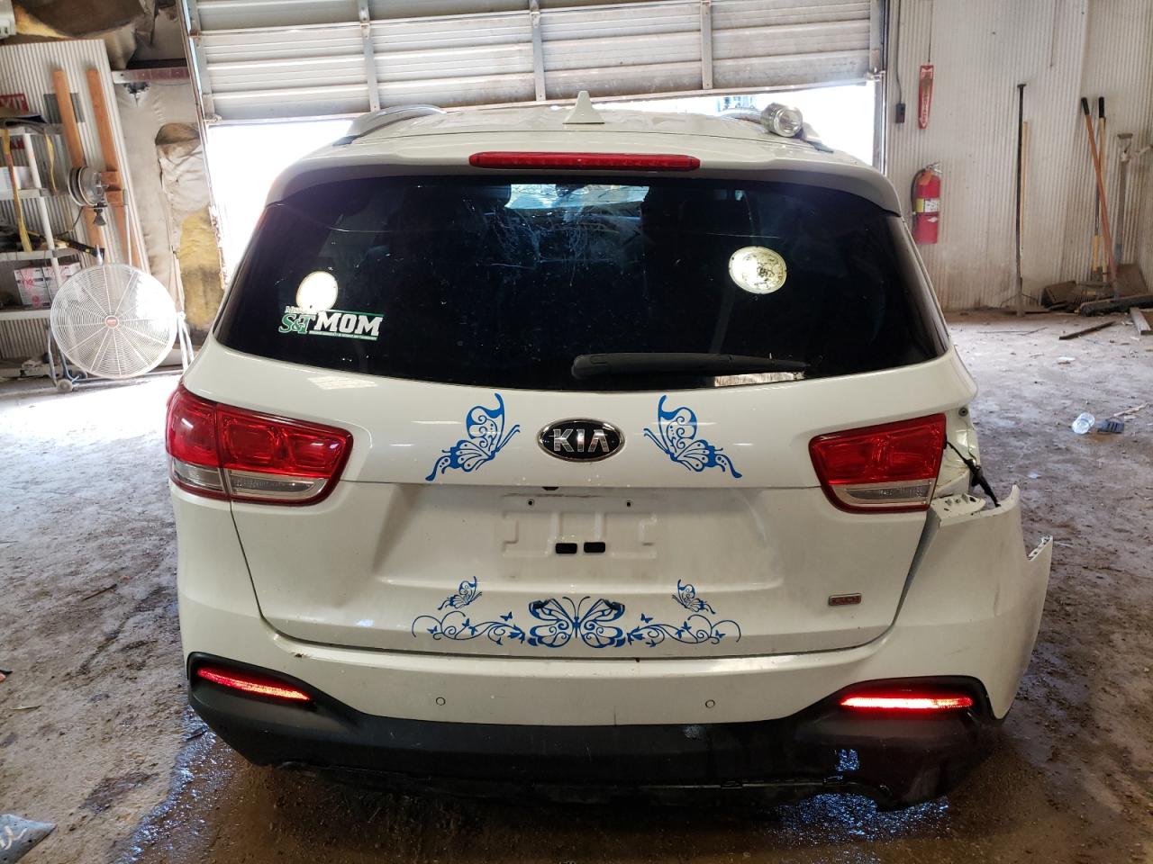 5XYPGDA36GG138785 2016 Kia Sorento Lx