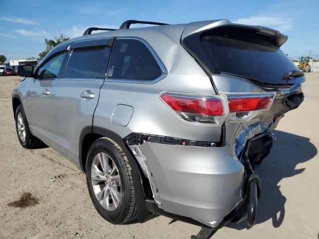 VIN 5TDBKRFH0ES009550 2014 Toyota Highlander, LE no.2