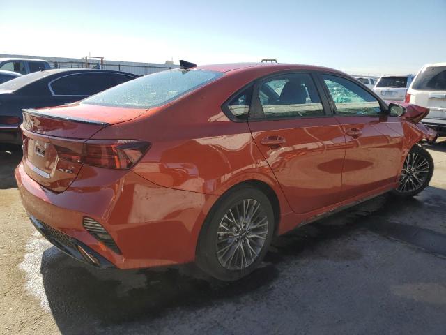 3KPF54AD1NE421745 KIA Forte Gt Line