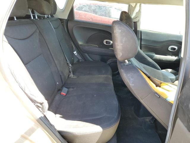 KNDJN2A2XG7318940 KIA Soul