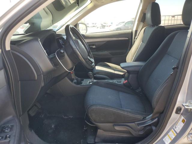 JA4AD3A38GZ000489 Mitsubishi Outlander Se