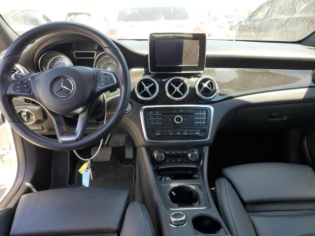 WDDSJ4GB8GN392295 Mercedes-Benz CLA 250 4MATIC