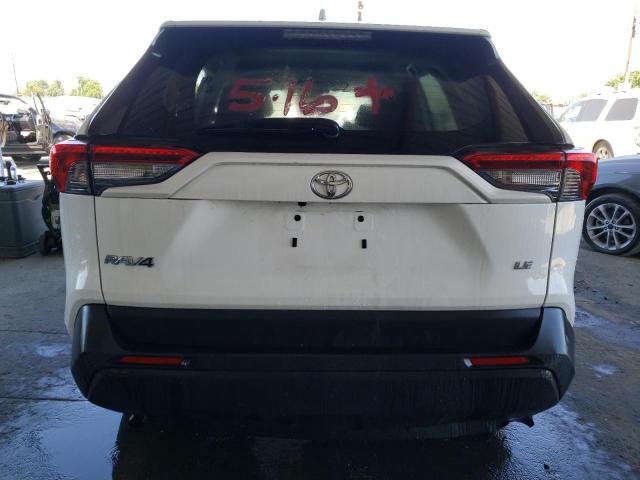 2T3H1RFV7MW160269 Toyota RAV4 LE