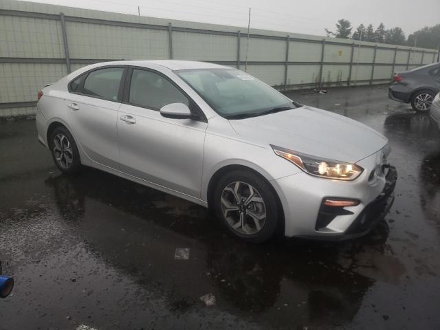 3KPF24AD5KE103826 KIA FORTE FE