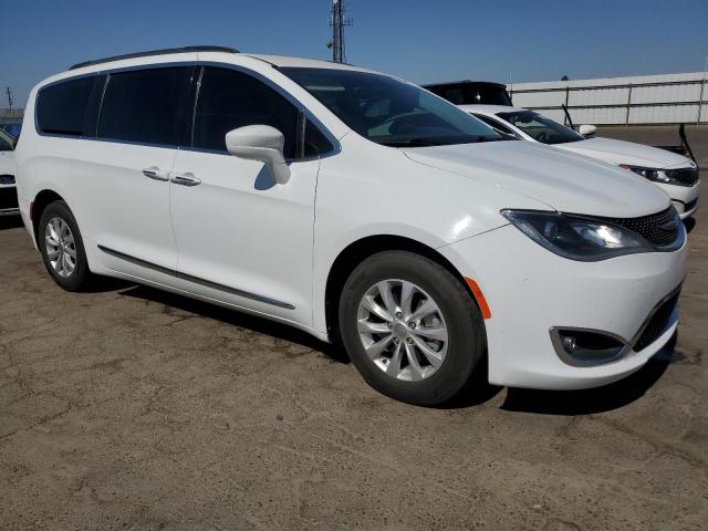 2C4RC1BG5HR535678 2017 CHRYSLER PACIFICA, photo no. 4