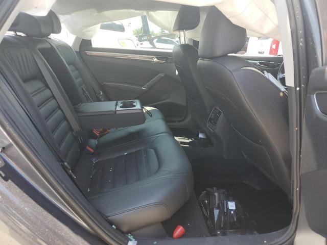 2017 VOLKSWAGEN PASSAT SEL - 1VWCT7A3XHC077522