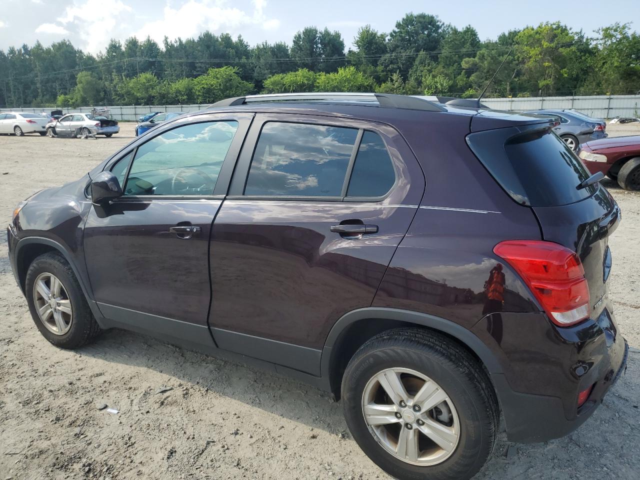 KL7CJPSM9NB523187 CHEVROLET TRAX 2022